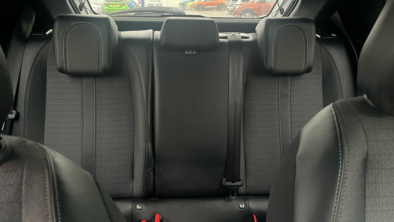 Peugeot 208 1.2 PureTech 100 Allure Premium + 5dr Petrol Hatchback